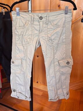 Khaki cropped cargo pants SO size 0